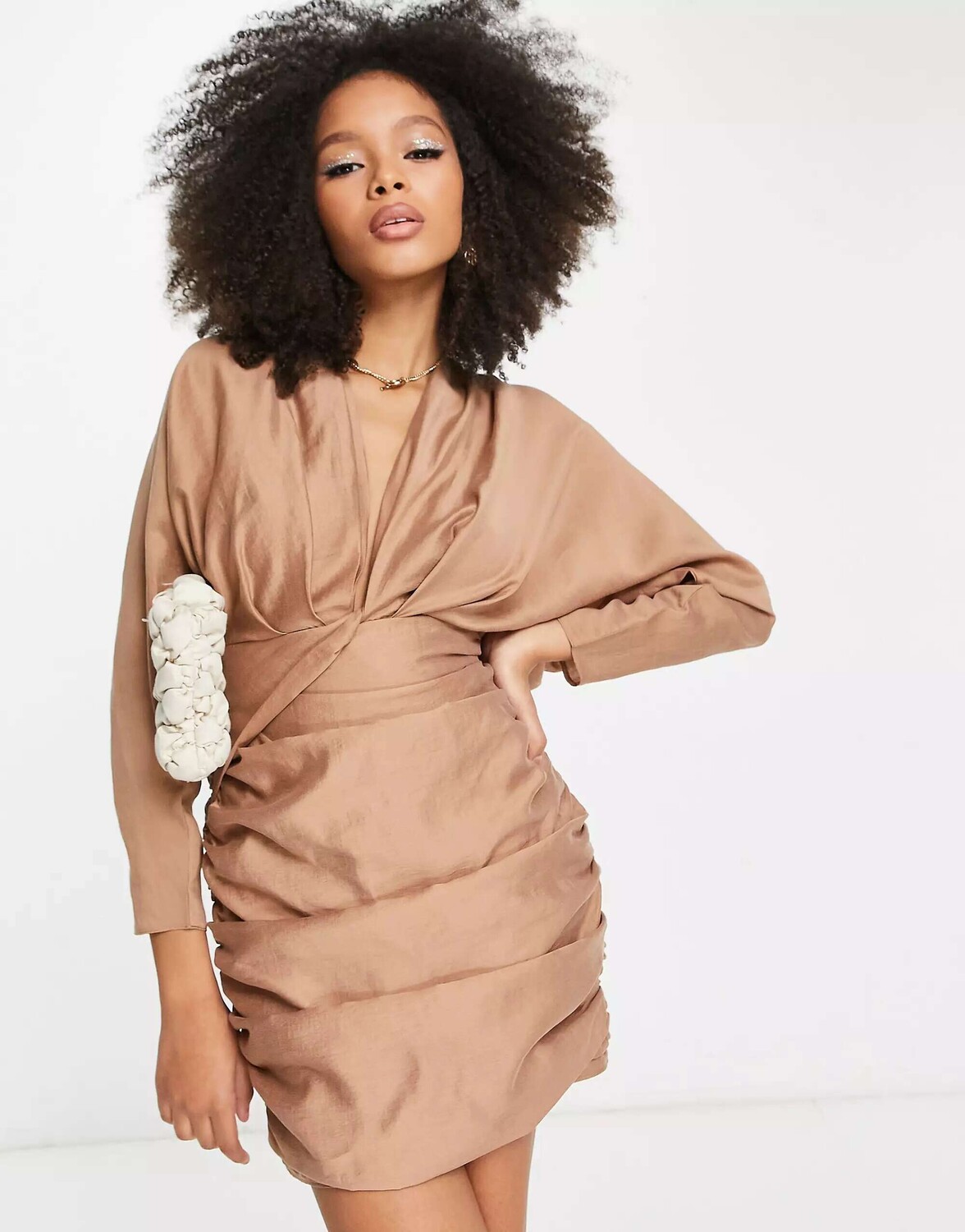 Светло-коричневое платье мини с длинными рукавами и рюшами ASOS, Коричневый, Светло-коричневое платье мини с длинными рукавами и рюшами ASOS
Светло-коричневое платье мини с длинными рукавами и рюшами ASOS, Коричневый, Светло-коричневое платье мини с длинными рукавами и рюшами ASOS