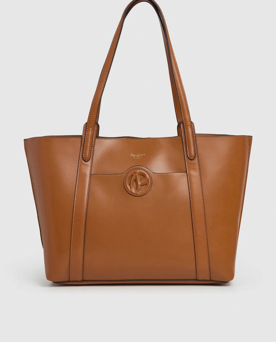 Сумка-шоппер Audrey Limited женская с передним карманом и логотипом монограмма "P" Pepe Jeans, коричневый
Сумка-шоппер Audrey Limited женская с передним карманом и логотипом монограмма "P" Pepe Jeans, коричневый