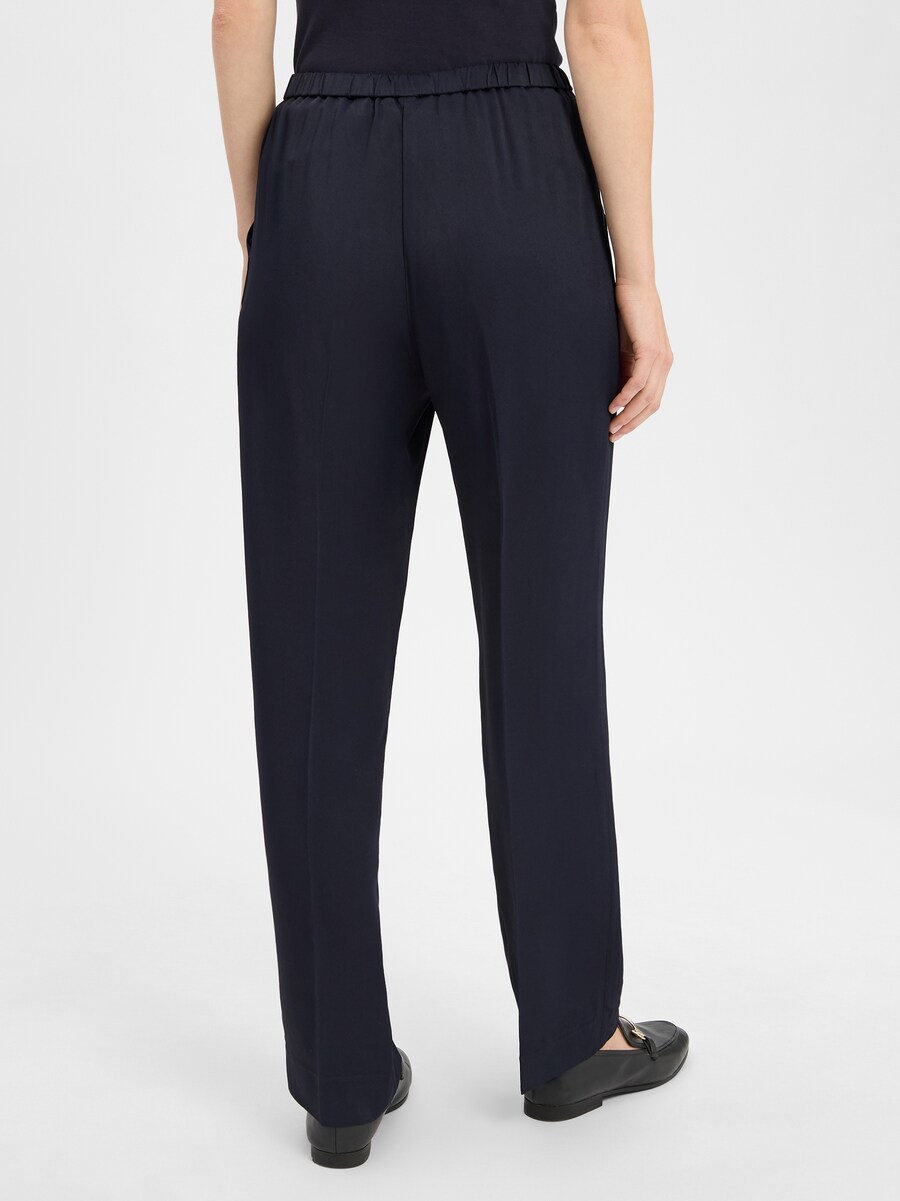 Повседневные брюки GANT, marine blue
Повседневные брюки GANT, marine blue