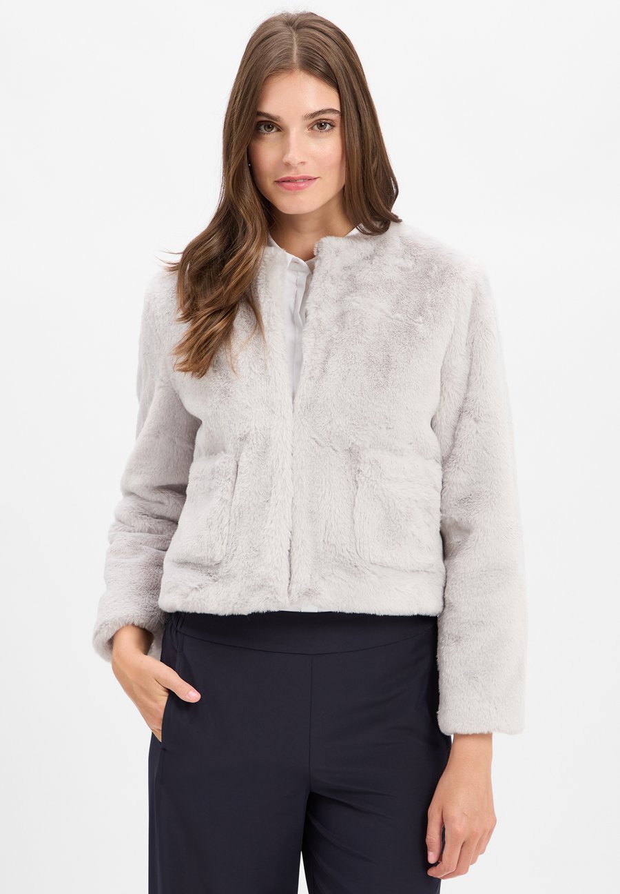 Флисовая куртка Marie Lund Fleece jacket, Hellgrau/Light Grey
Флисовая куртка Marie Lund Fleece jacket, Hellgrau/Light Grey