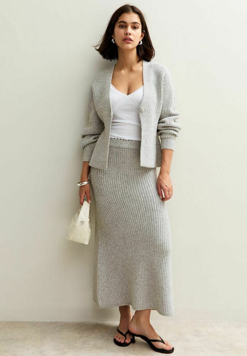 Кардиган New Look RIBBED SINGLE BUTTON, Pale Grey/Light Grey
Кардиган New Look RIBBED SINGLE BUTTON, Pale Grey/Light Grey