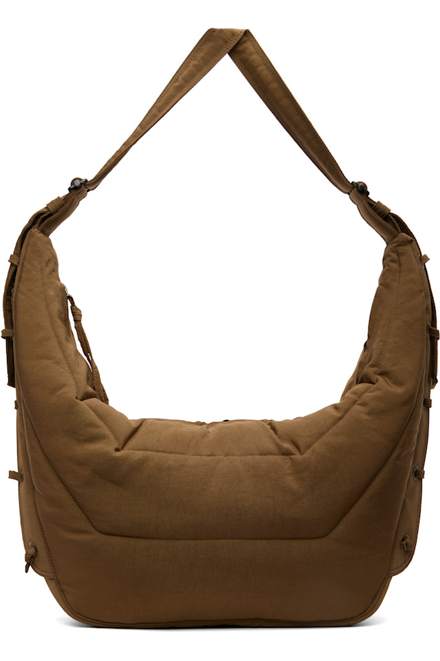 Lemaire Большая мягкая коричневая сумка для дичи
Lemaire Большая мягкая коричневая сумка для дичи