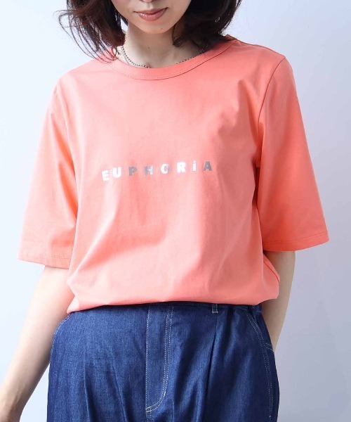 Футболка с фольгированным принтом Leswel, розовый
Футболка с фольгированным принтом Leswel, розовый