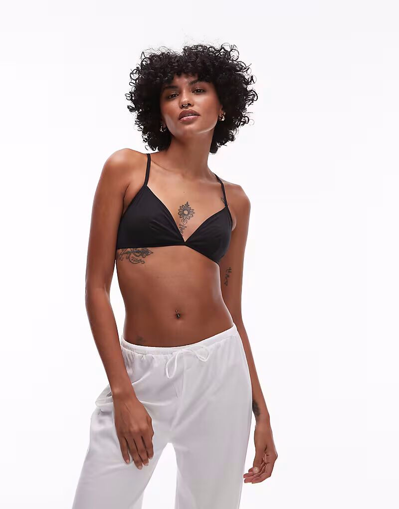 Мягкий хлопковый бюстгальтер ARKET черного цвета
Мягкий хлопковый бюстгальтер ARKET черного цвета