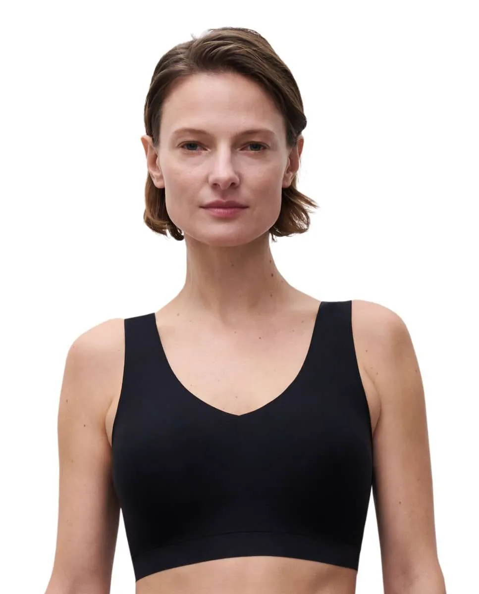 Топ без бретелей с эффектом второй кожи и мягкой растяжимой набивкой Chantelle, черный
Топ без бретелей с эффектом второй кожи и мягкой растяжимой набивкой Chantelle, черный