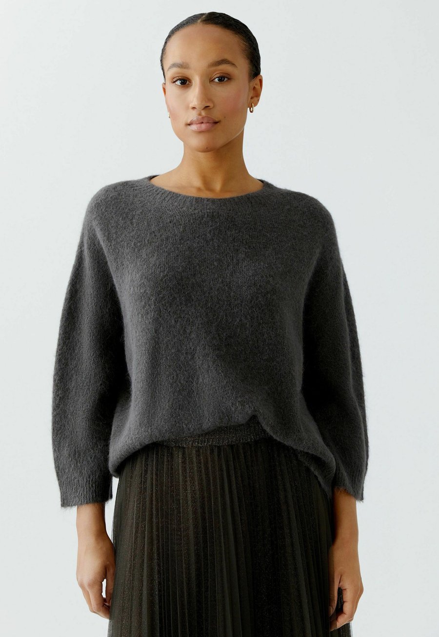 Джемпер Oui Jumper, Espresso/Dark Grey
Джемпер Oui Jumper, Espresso/Dark Grey