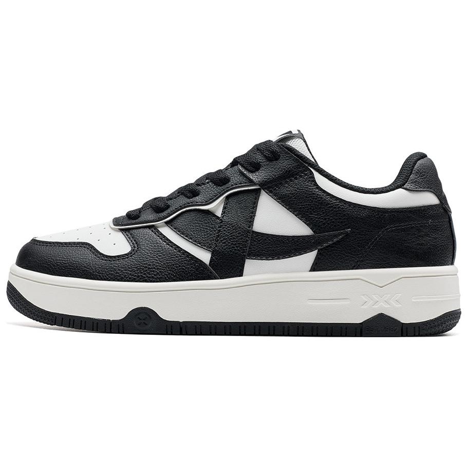 XTEP Нескользящие износостойкие низкие кроссовки для скейтбординга мужские, черно-белые 
XTEP Нескользящие износостойкие низкие кроссовки для скейтбординга мужские, черно-белые