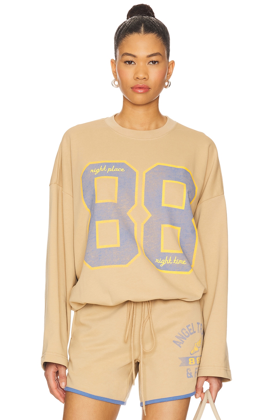 Angel толстовка для легкой атлетики в винтажном стиле The Mayfair Group, latte
Angel толстовка для легкой атлетики в винтажном стиле The Mayfair Group, latte