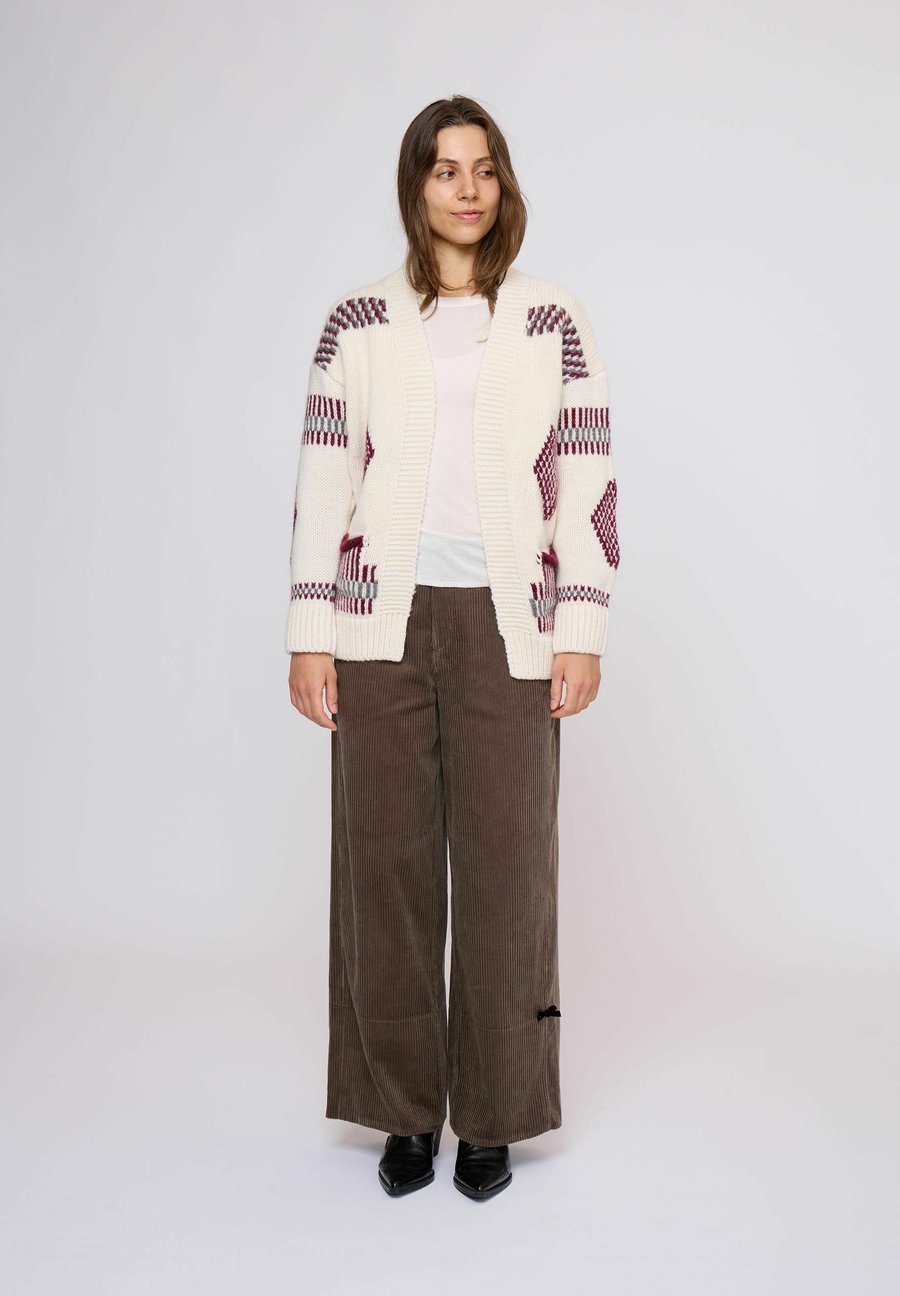 Кардиган Odd Molly Cardigan, Off White/Off-White
Кардиган Odd Molly Cardigan, Off White/Off-White