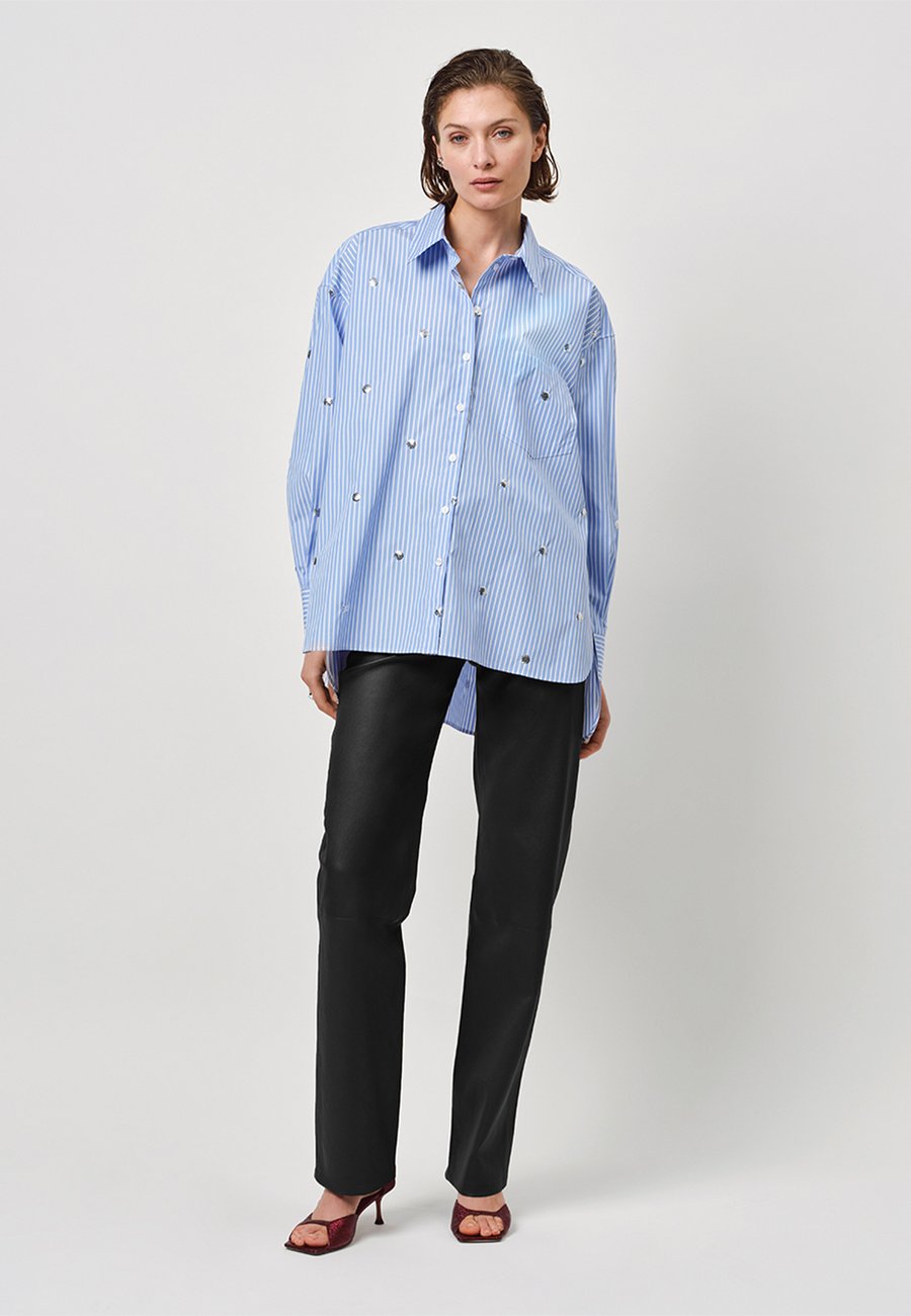 Блуза Dante6 QUE STRIPE , Blue
Блуза Dante6 QUE STRIPE , Blue