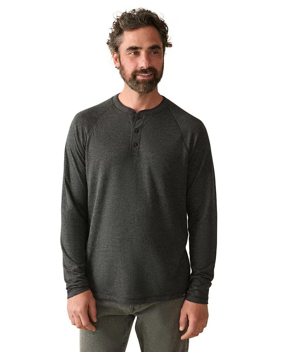 Мужская футболка хенли с длинным рукавом Faherty, темно-серый
Мужская футболка хенли с длинным рукавом Faherty, темно-серый