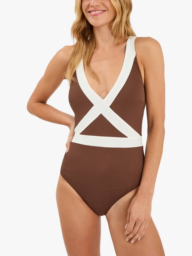 Купальник с контрастной текстурой для моделирования фигуры Accessorize, Brown
Купальник с контрастной текстурой для моделирования фигуры Accessorize, Brown