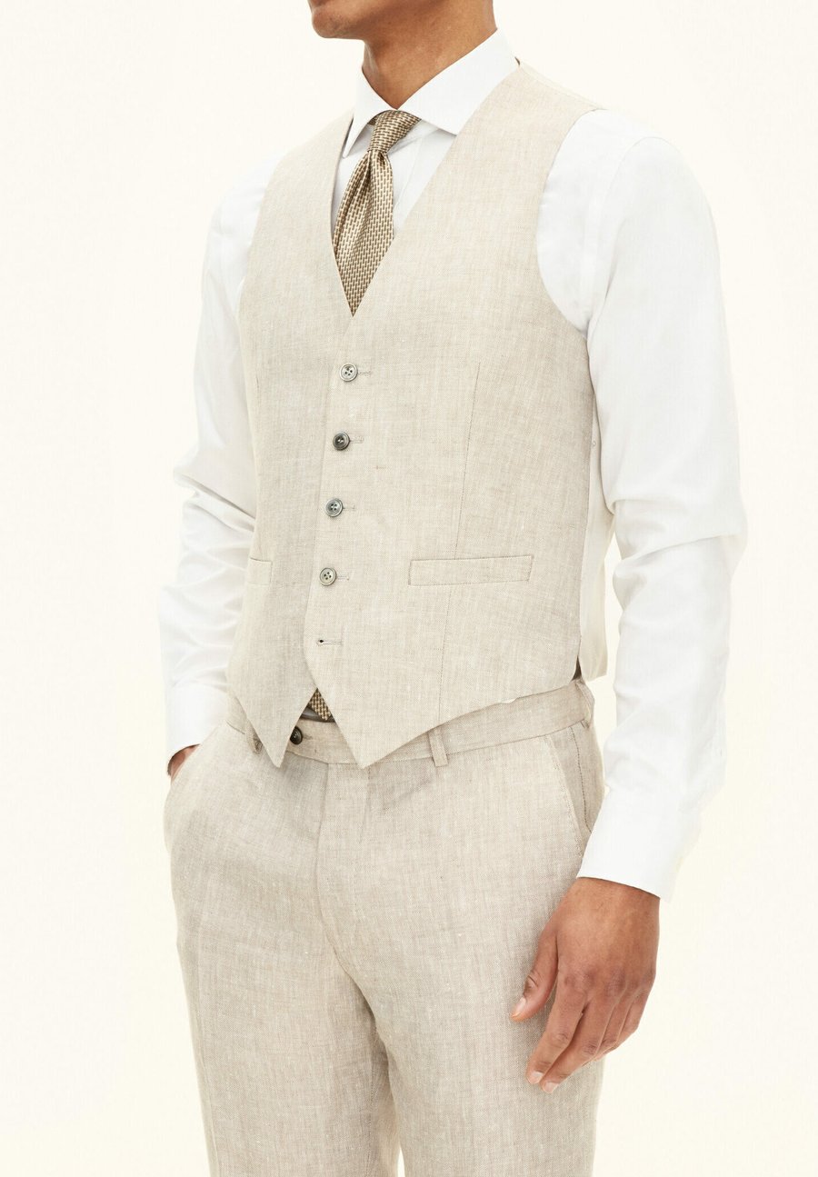 Куртка Oscar Jacobson Waistcoat, Trench Beige/Beige
Куртка Oscar Jacobson Waistcoat, Trench Beige/Beige