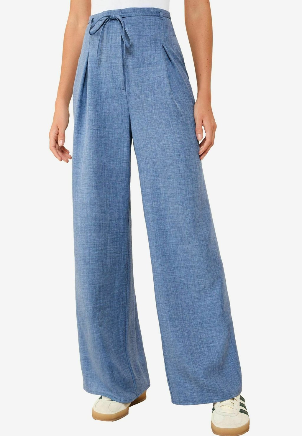 Брюки REGULAR FIT - TIE DETAIL PALAZZO Friends Like These, синий
Брюки REGULAR FIT - TIE DETAIL PALAZZO Friends Like These, синий