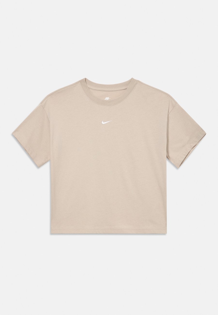 Футболка Nike Sportswear TEE BOXY, Cream/Off-White, Белый, Футболка Nike Sportswear TEE BOXY, Cream/Off-White
Футболка Nike Sportswear TEE BOXY, Cream/Off-White, Белый, Футболка Nike Sportswear TEE BOXY, Cream/Off-White