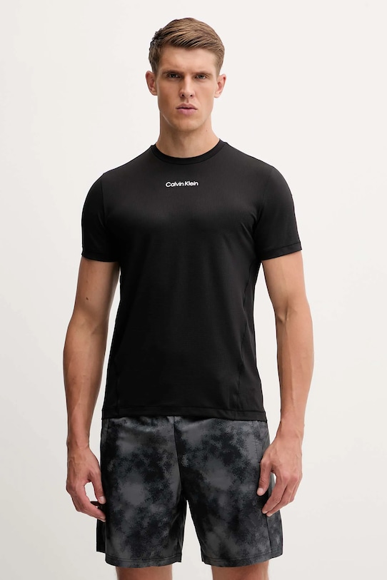 Тренировочная футболка Calvin Klein Performance, черный
Тренировочная футболка Calvin Klein Performance, черный
