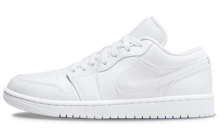 Jordan 1 Low Triple White (2022) (женщины)
Jordan 1 Low Triple White (2022) (женщины)