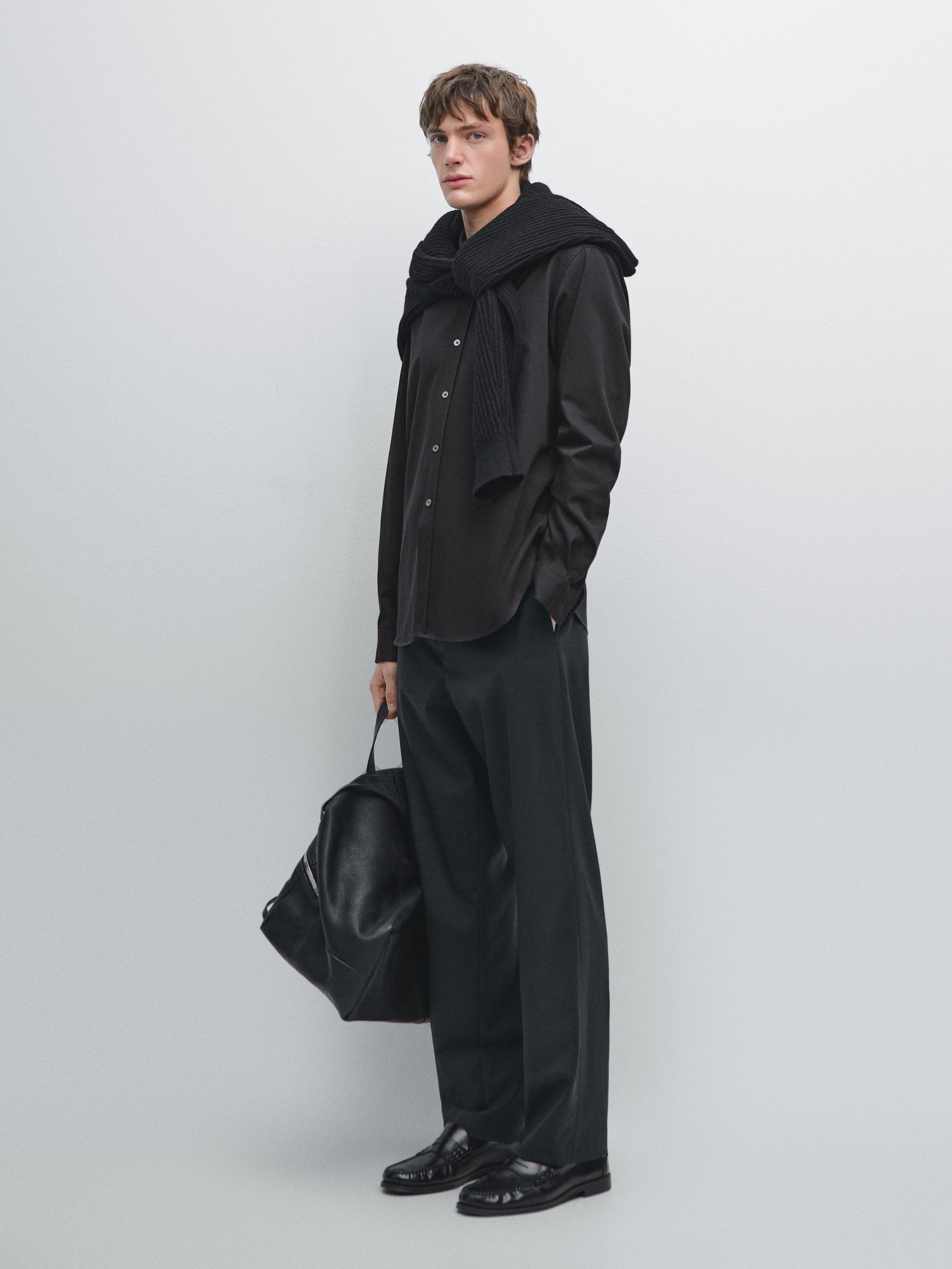 Рубашка классического кроя из хлопковой смеси Massimo Dutti, темно-синий
Рубашка классического кроя из хлопковой смеси Massimo Dutti, темно-синий