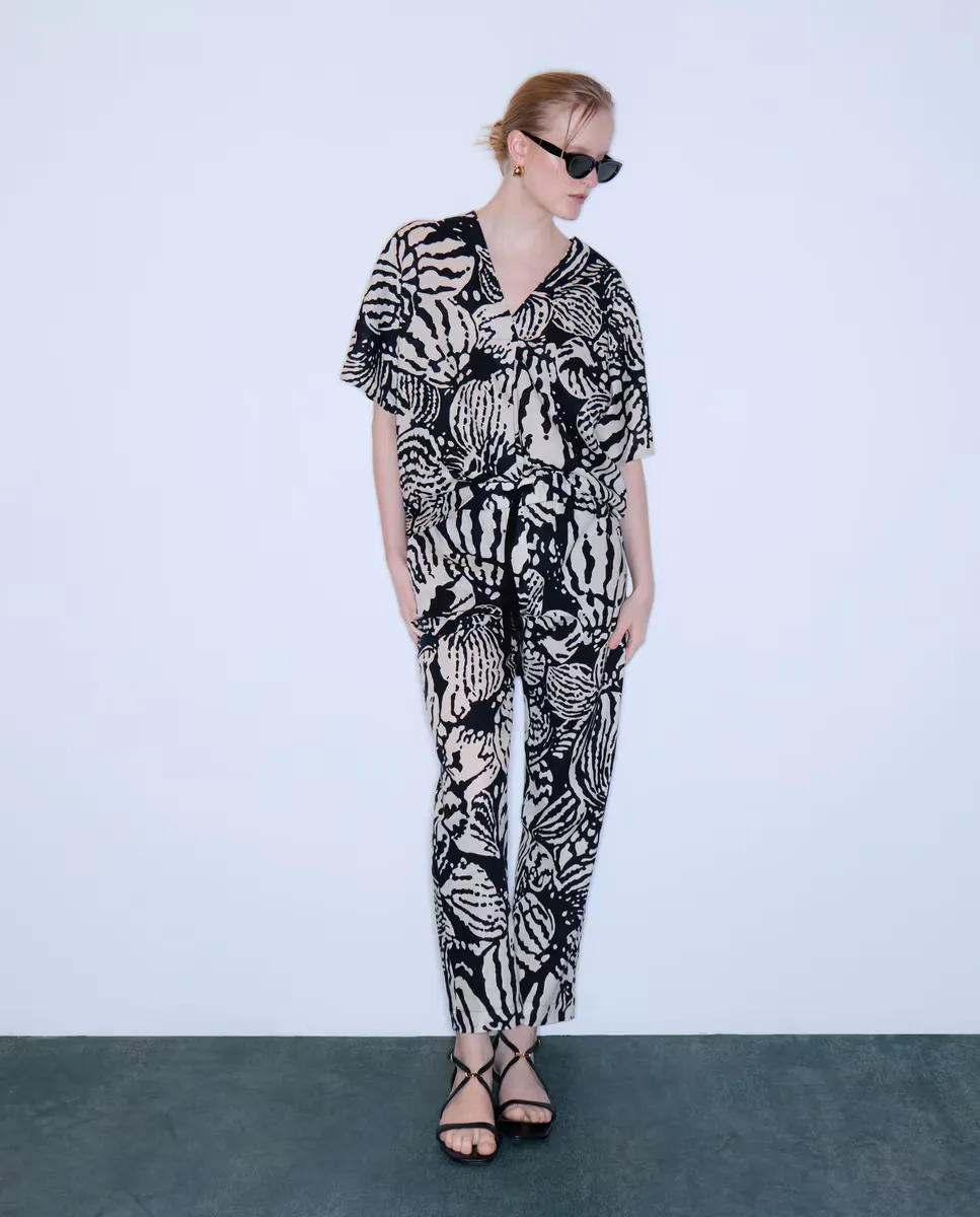 Женские брюки с принтом «морковка» Woman Limited El Corte Inglés, черный
Женские брюки с принтом «морковка» Woman Limited El Corte Inglés, черный