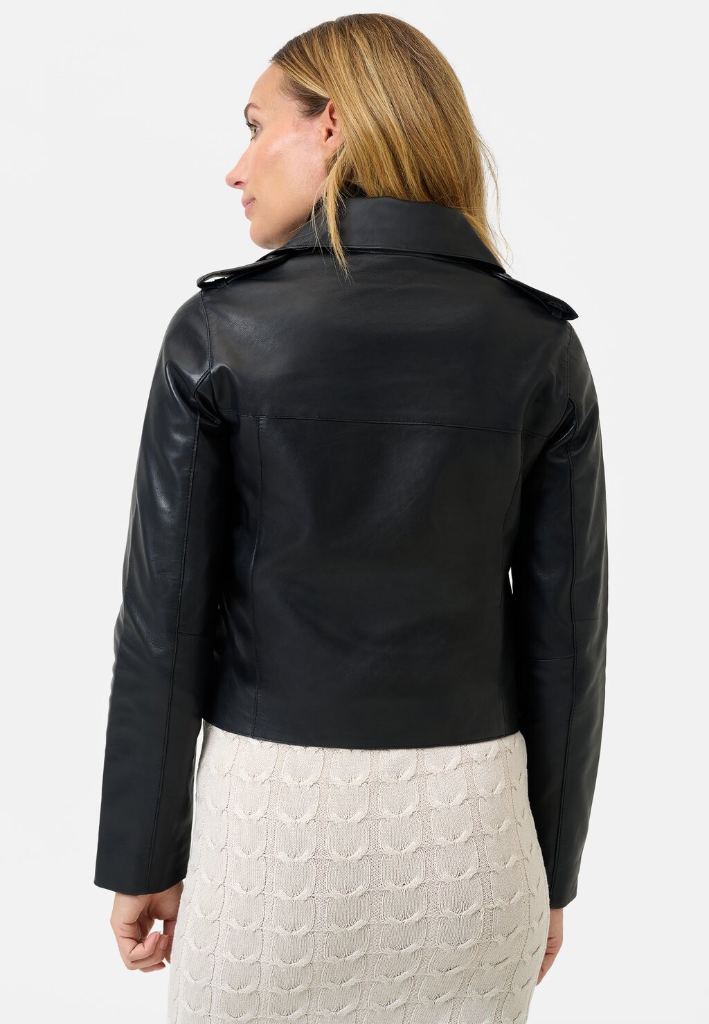 Кожаная куртка JUANA Ricano, черный
Кожаная куртка JUANA Ricano, черный