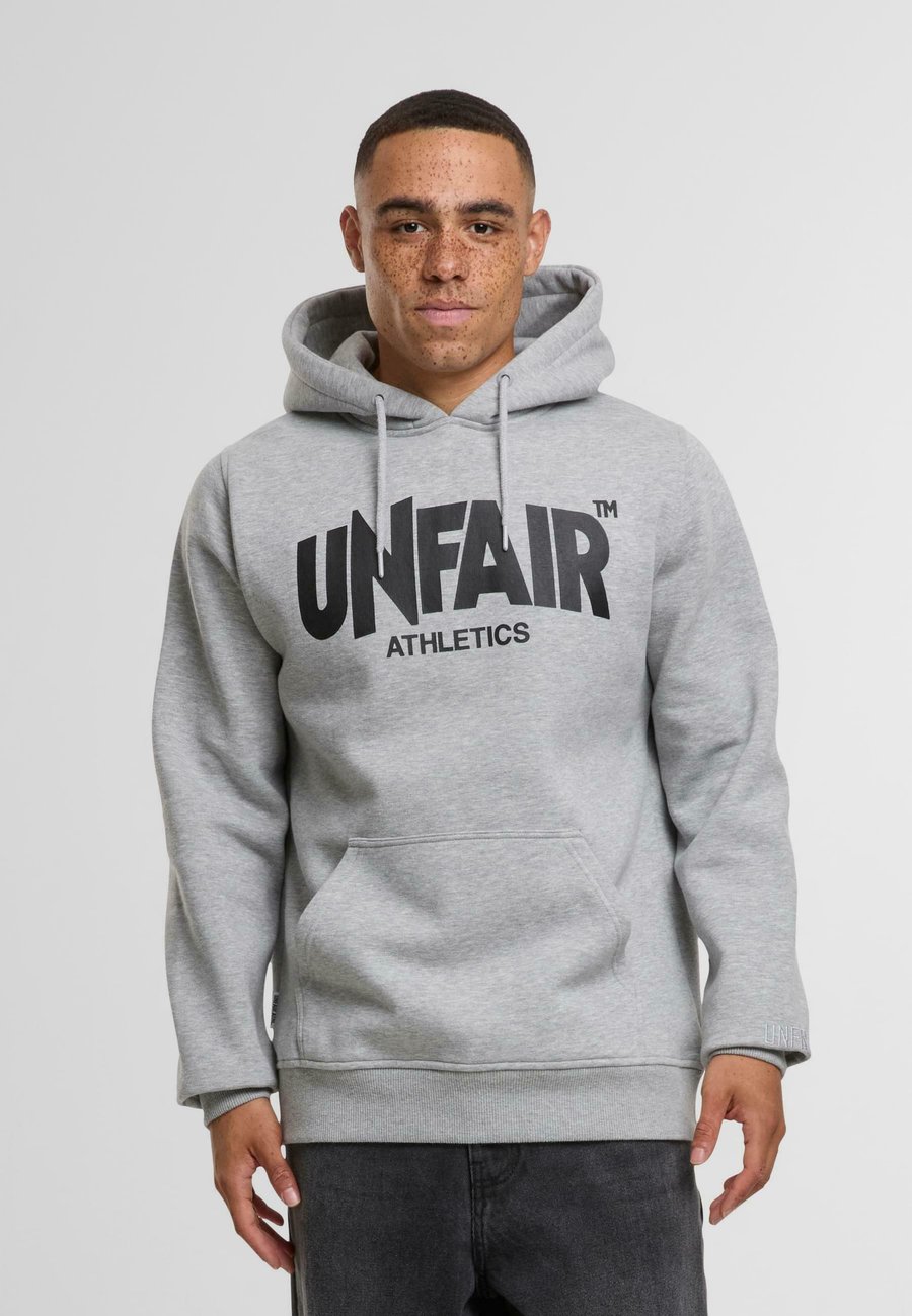Худи UNFAIR ATHLETICS CLASSIC LABEL , Grey Melange/Mottled Grey
Худи UNFAIR ATHLETICS CLASSIC LABEL , Grey Melange/Mottled Grey