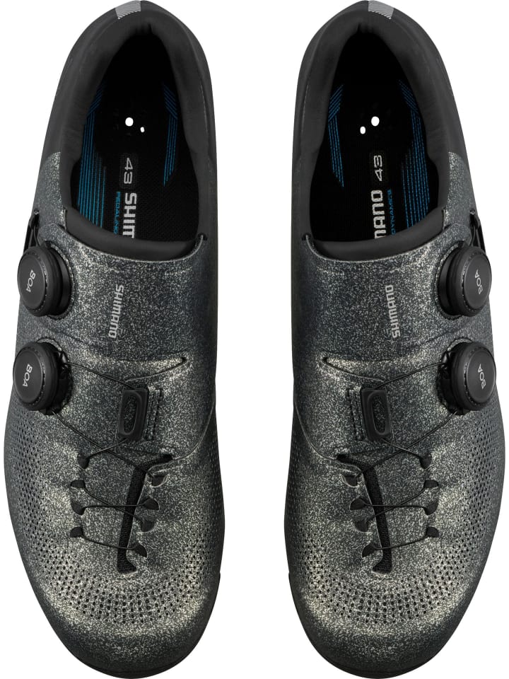 SHIMANO Велосипедные туфли для шоссейного велосипеда SH-RC700 серого цвета
SHIMANO Велосипедные туфли для шоссейного велосипеда SH-RC700 серого цвета
