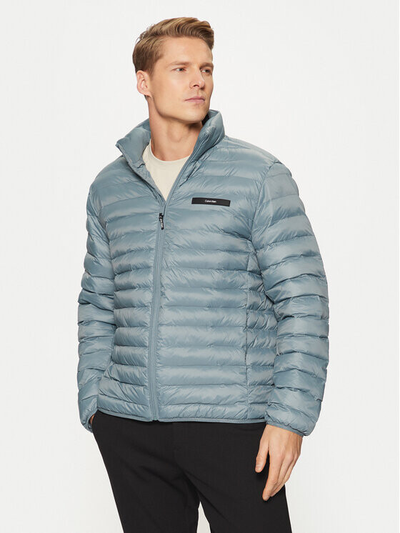 Пуховик стандартного кроя Calvin Klein, синий
Пуховик стандартного кроя Calvin Klein, синий