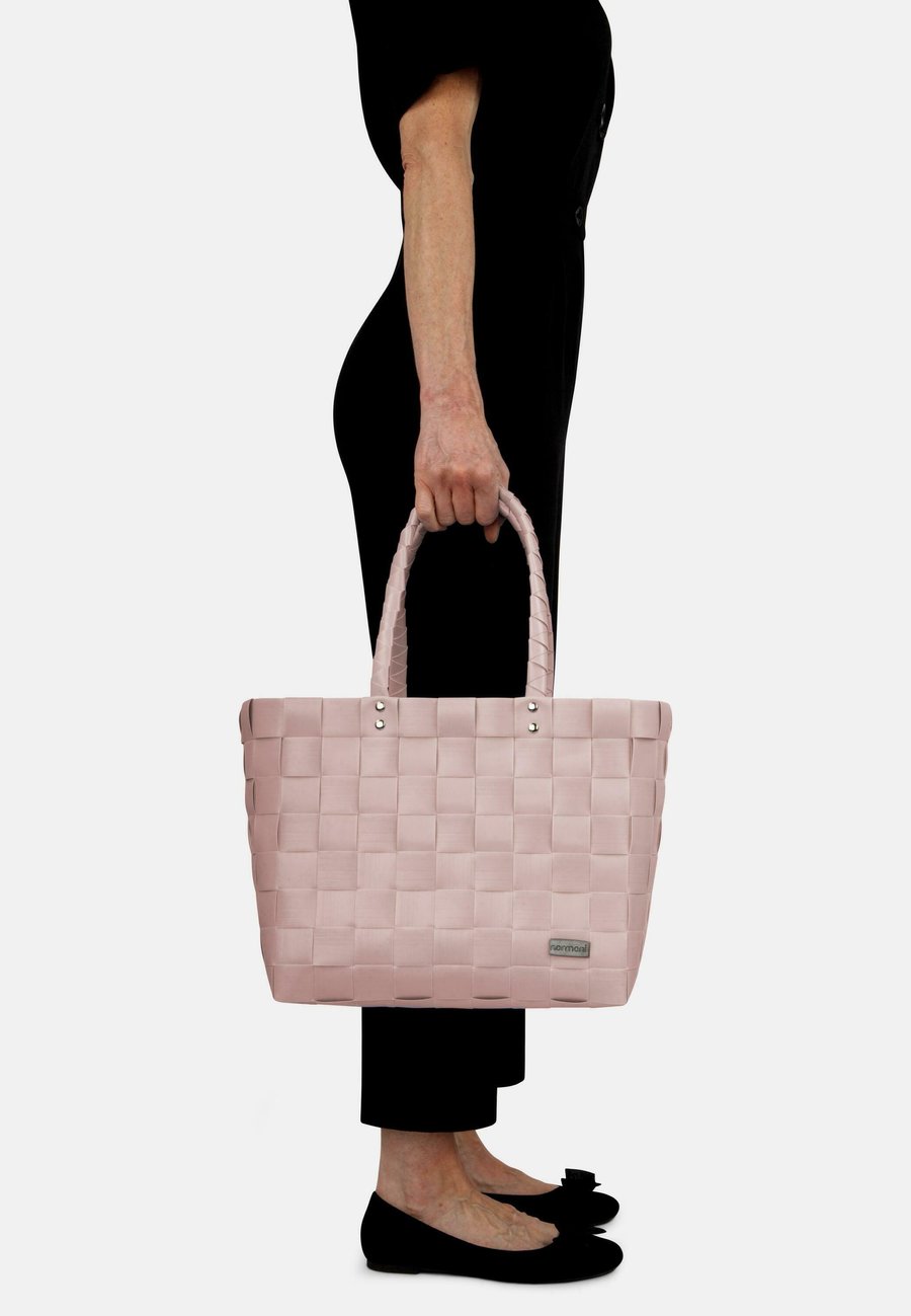 Сумка-шоппер Normani EINKAUFSKORB , Hellrosa/Light Pink
Сумка-шоппер Normani EINKAUFSKORB , Hellrosa/Light Pink
