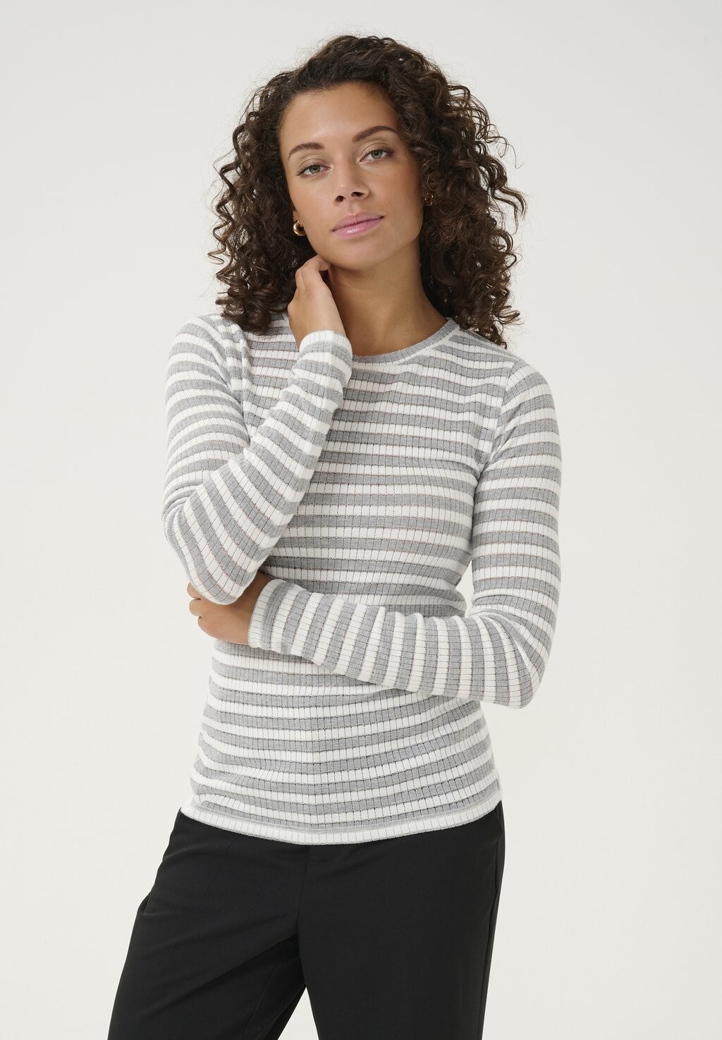 Топ с длинными рукавами HANNE Kaffe, серый
Топ с длинными рукавами HANNE Kaffe, серый