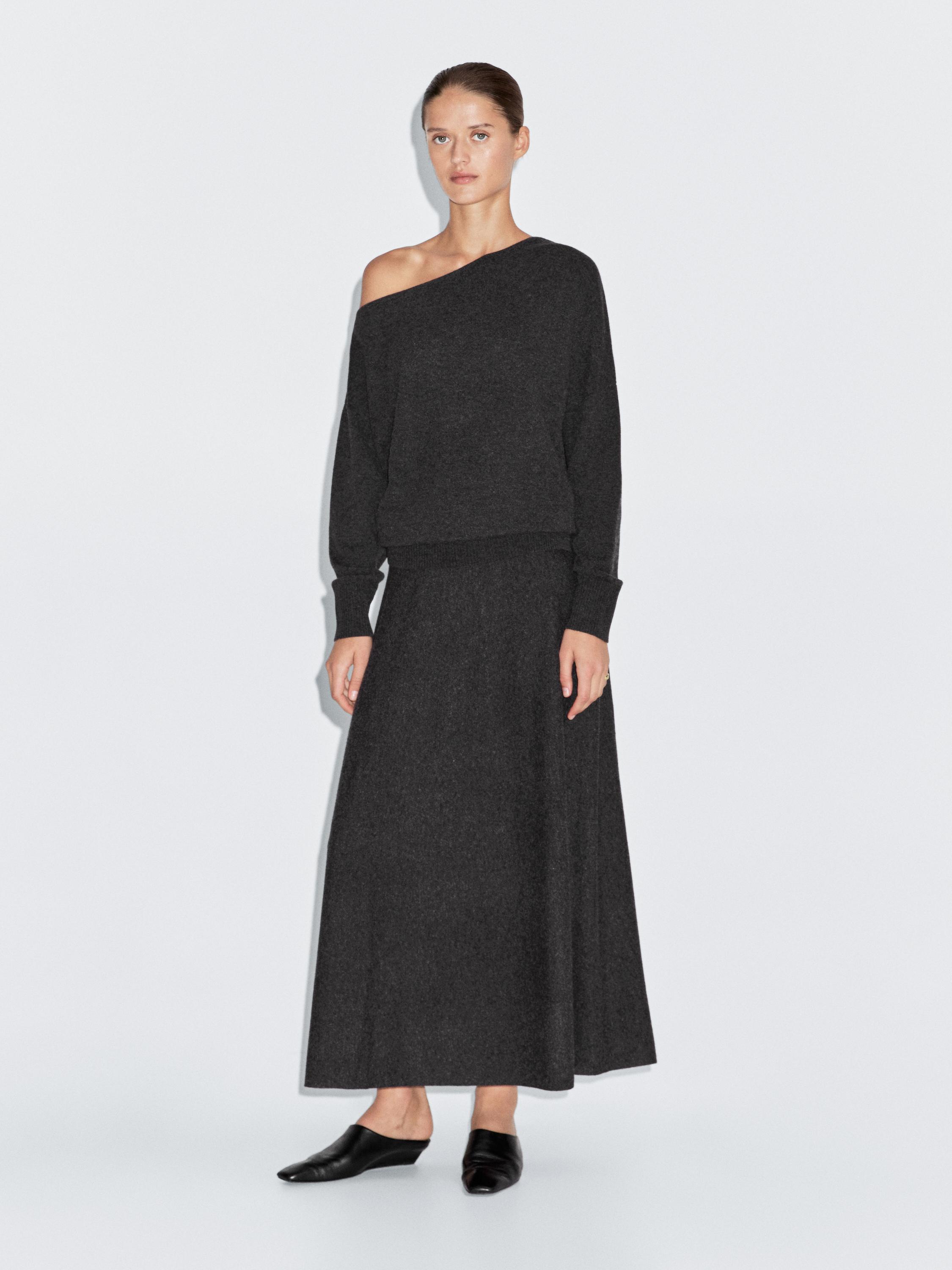 Длинная расклешенная юбка из шерстяной смесовой трикотажной ткани Massimo Dutti, антрацитово-серый
Длинная расклешенная юбка из шерстяной смесовой трикотажной ткани Massimo Dutti, антрацитово-серый