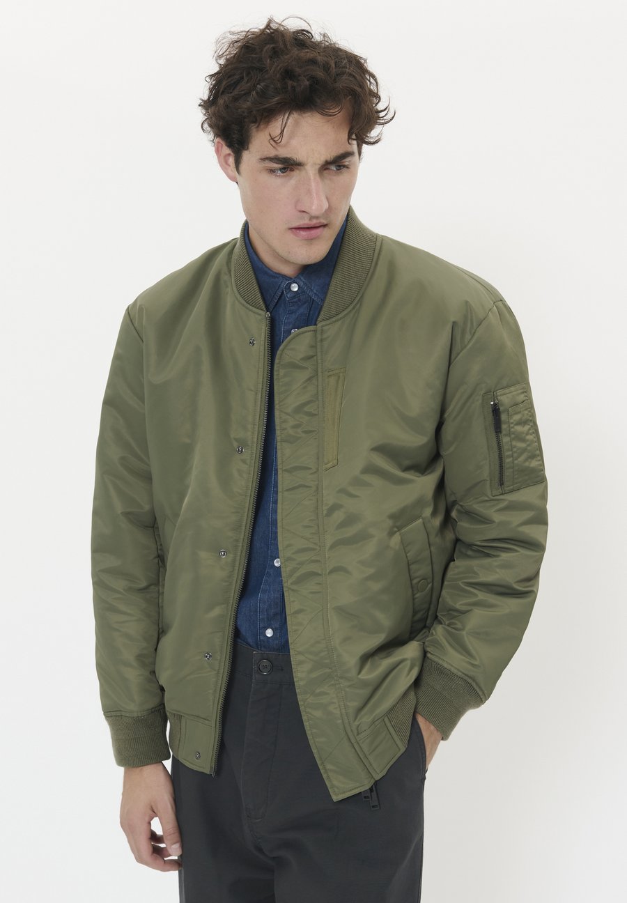 Куртка Matinique Bomber Jacket, Olive Night/Olive
Куртка Matinique Bomber Jacket, Olive Night/Olive
