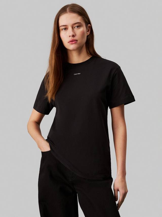 Футболка из хлопчатобумажного джерси nano regular fit Calvin Klein, черный
Футболка из хлопчатобумажного джерси nano regular fit Calvin Klein, черный