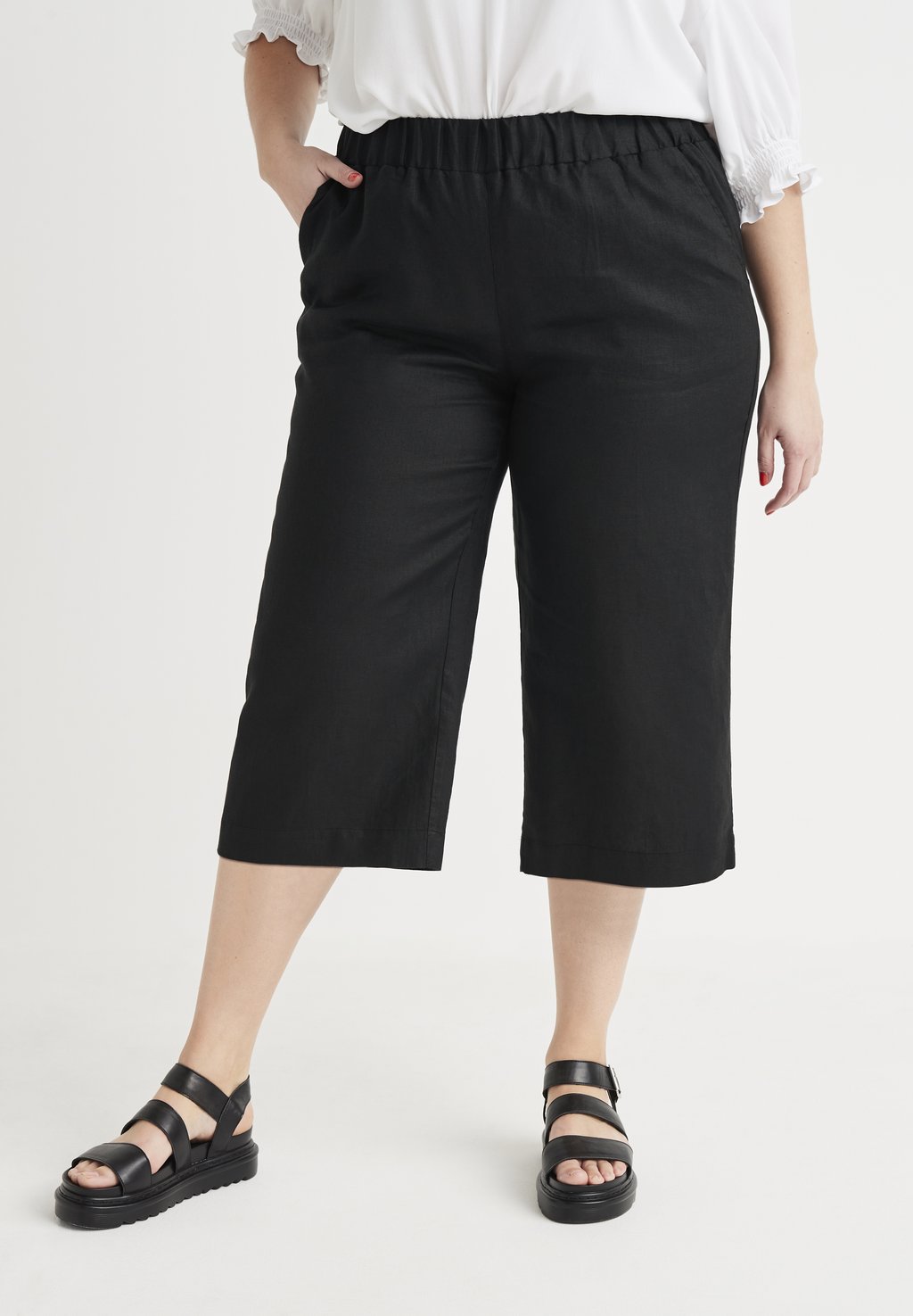 Брюки CULOTTES Cellbes of Sweden, черный
Брюки CULOTTES Cellbes of Sweden, черный