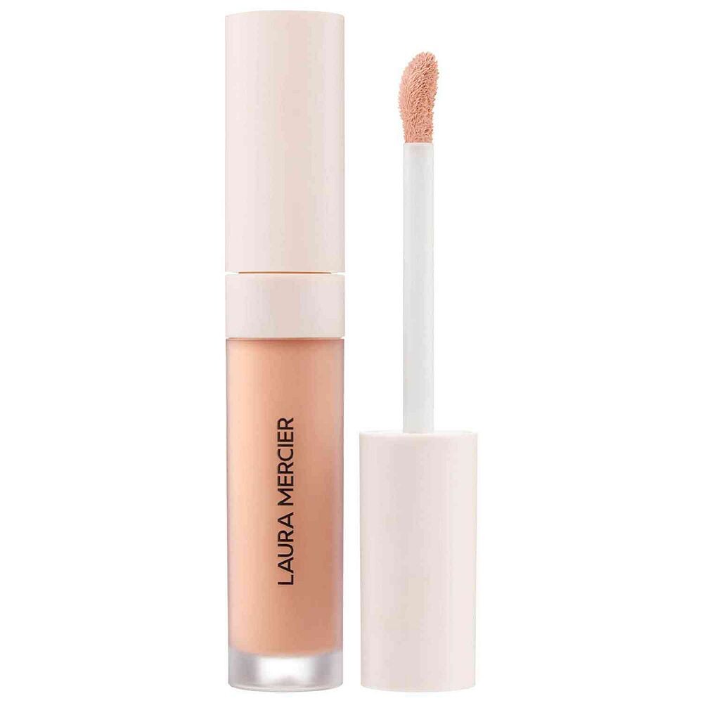 Laura Mercier Real Flawless Weightless Perfecting Serum Concealer, 2c1
Laura Mercier Real Flawless Weightless Perfecting Serum Concealer, 2c1