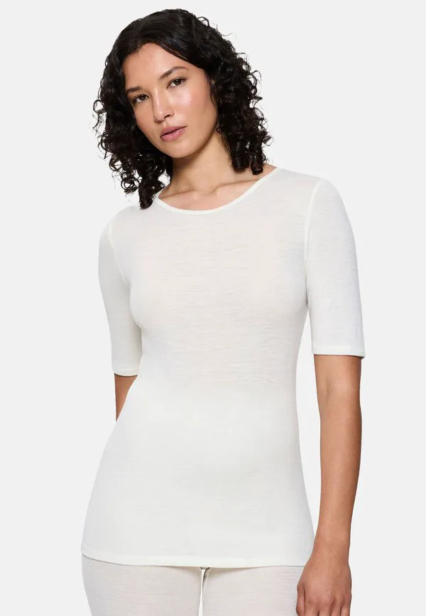 Простая футболка Triumph, Ecru White, Белый, Простая футболка Triumph, Ecru White
Простая футболка Triumph, Ecru White, Белый, Простая футболка Triumph, Ecru White