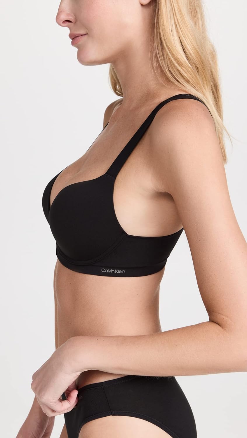 Женский бюстгальтер Calvin Klein с глубоким вырезом и беззаботным движением Push Up, Black
Женский бюстгальтер Calvin Klein с глубоким вырезом и беззаботным движением Push Up, Black