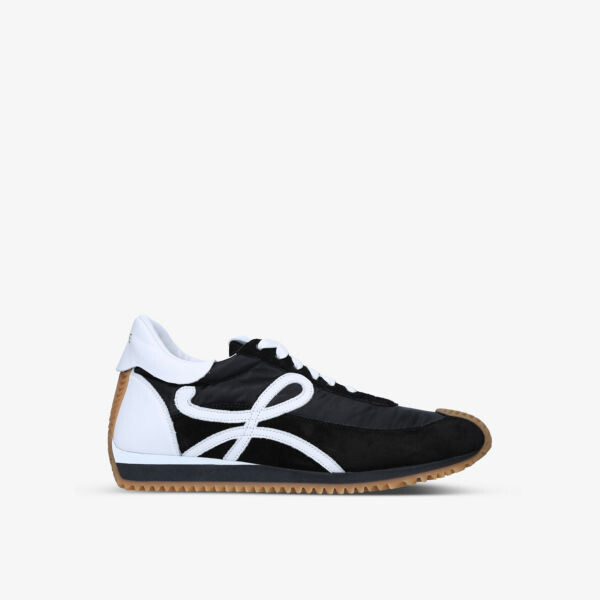 Кроссовки Flow Runner из кожи и ракушек с монограммой Loewe, черный
Кроссовки Flow Runner из кожи и ракушек с монограммой Loewe, черный