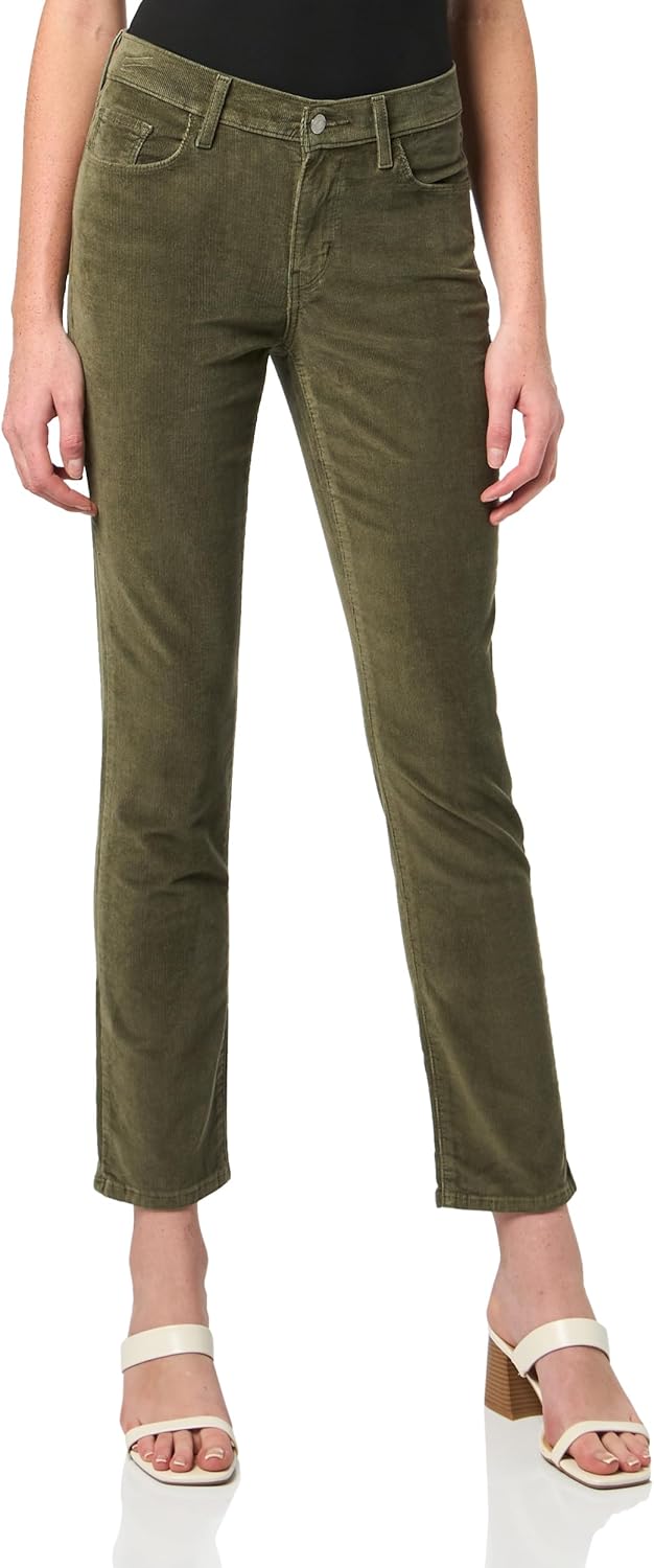 Женские классические прямые джинсы Levi's (также доступны в размере Plus), (New) Ivy Green (Corduroy - Stretch)
Женские классические прямые джинсы Levi's (также доступны в размере Plus), (New) Ivy Green (Corduroy - Stretch)