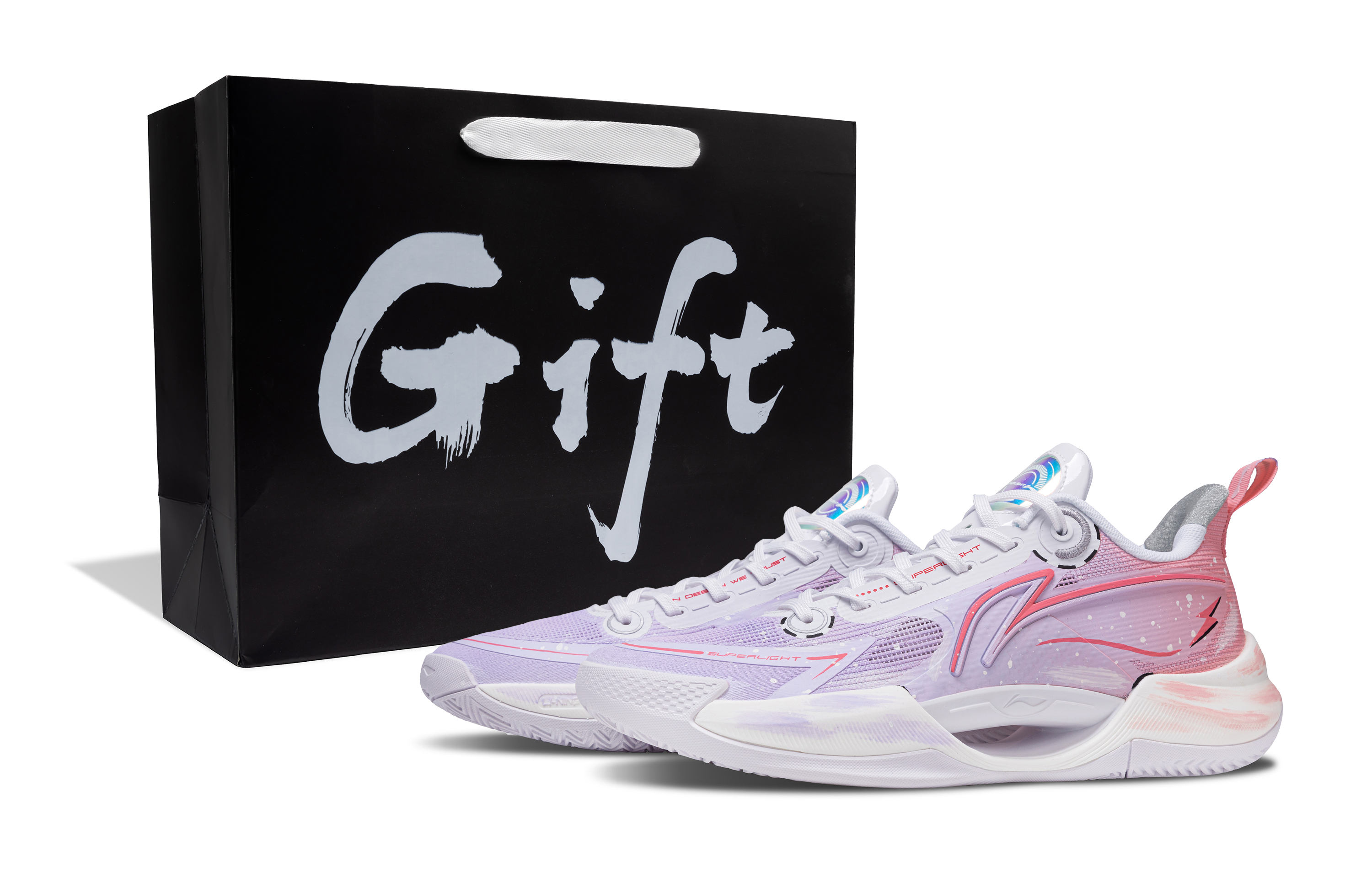 LINING Баскетбольные кроссовки Super Light V2 с низким верхом, устойчивые к скольжению, истиранию и отскоку, мужские, фиолетово-розовые
LINING Баскетбольные кроссовки Super Light V2 с низким верхом, устойчивые к скольжению, истиранию и отскоку, мужские, фиолетово-розовые