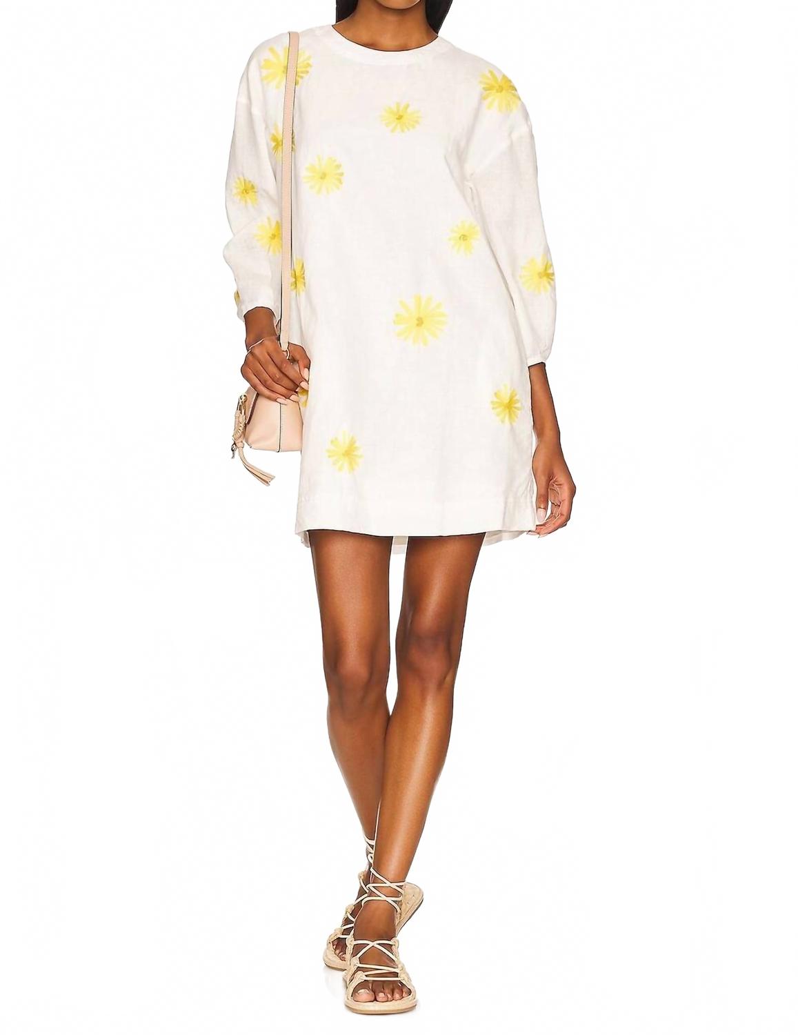 SOMETHING NAVY Вышитое мини-платье с длинными рукавами и открытой спиной, белое в сочетании с другими элементами
SOMETHING NAVY Вышитое мини-платье с длинными рукавами и открытой спиной, белое в сочетании с другими элементами