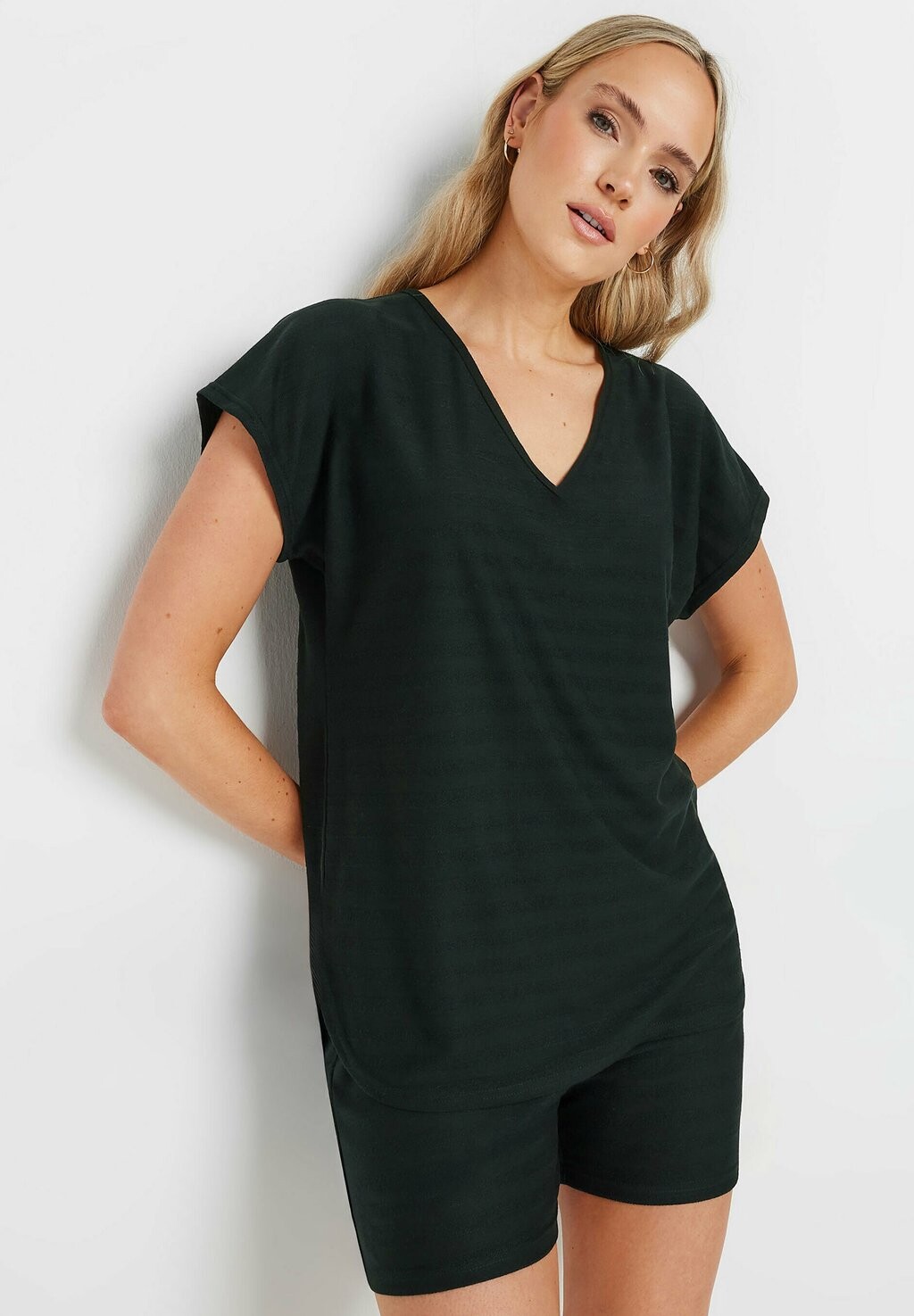 Футболка с принтом STRIPE Long Tall Sally, черный
Футболка с принтом STRIPE Long Tall Sally, черный