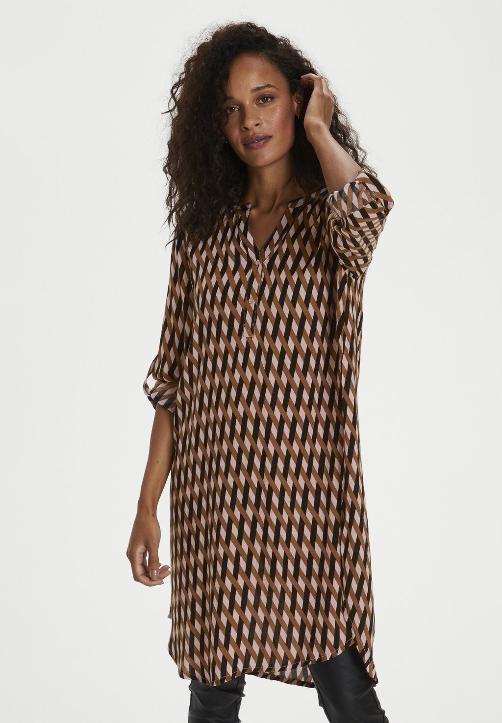 Летнее платье Kaffe
Летнее платье Kaffe