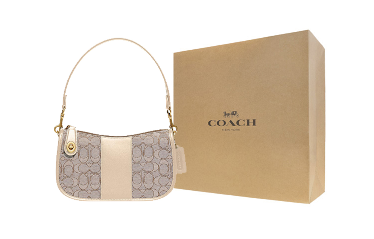 COACH Сумка через плечо из ткани с кожаными вставками 
COACH Сумка через плечо из ткани с кожаными вставками