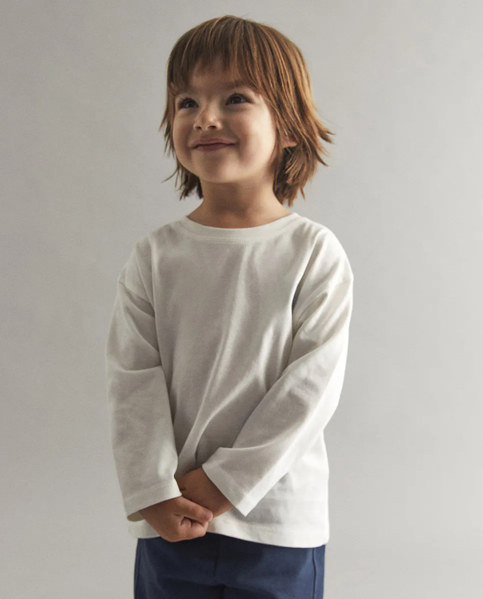 Базовая футболка Sfera, белый
Базовая футболка Sfera, белый