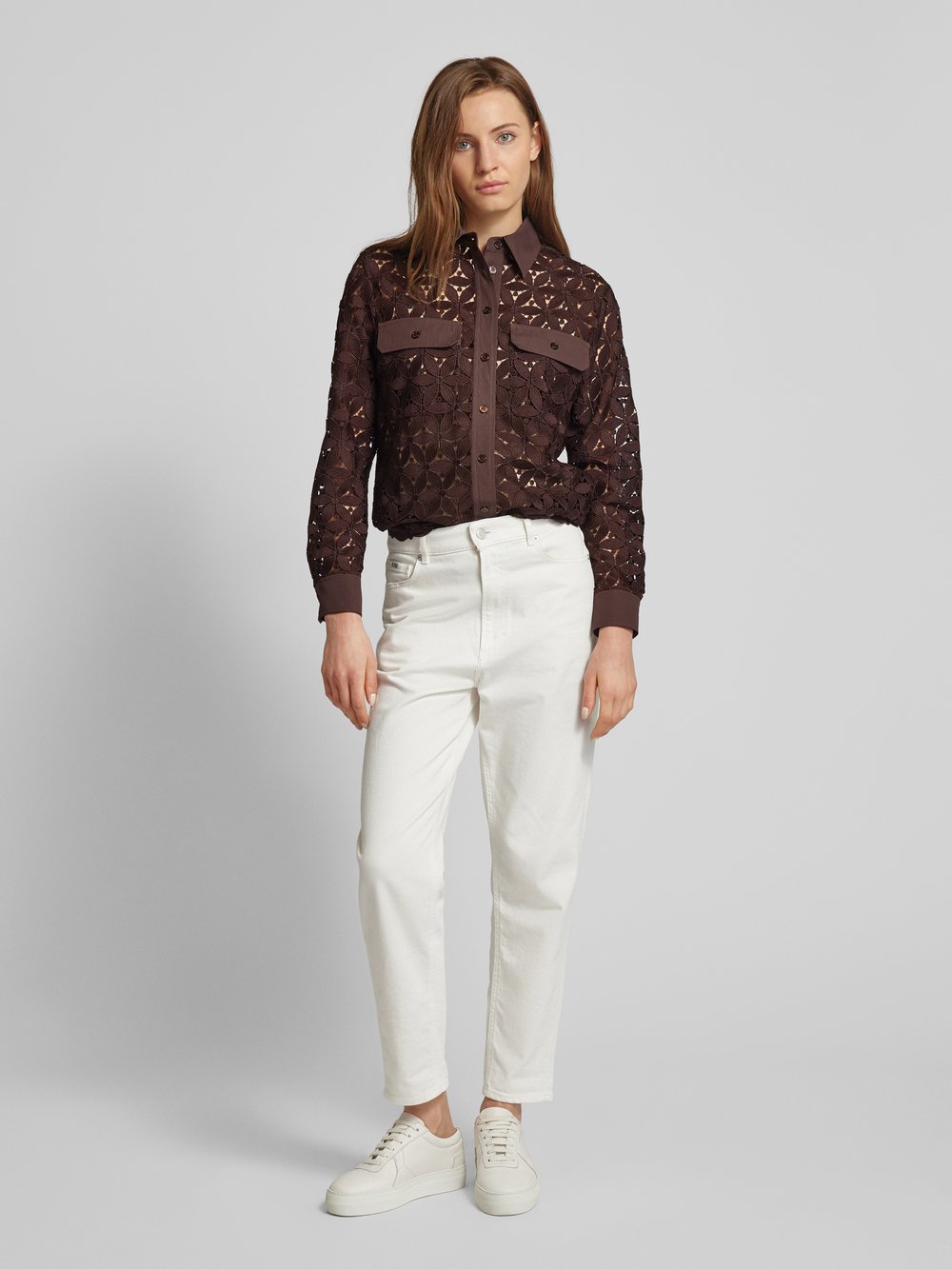 Блуза-рубашка с ажурным узором модель «АФОНА» Weekend Max Mara, темно-коричневый
Блуза-рубашка с ажурным узором модель «АФОНА» Weekend Max Mara, темно-коричневый