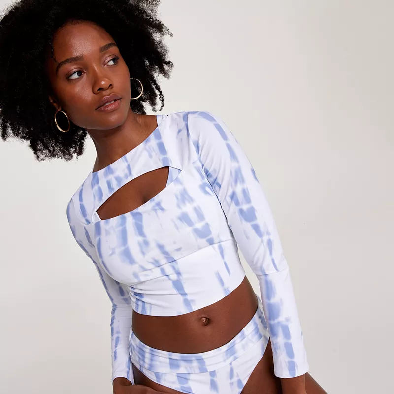 CALIA Женский укороченный рашгард для плавания, цвет Python Peri Dusk
CALIA Женский укороченный рашгард для плавания, цвет Python Peri Dusk