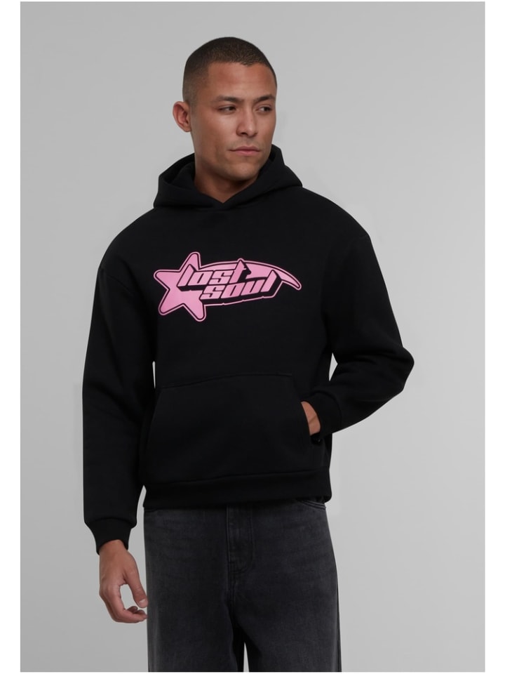 Толстовка Lost Soul Fluffy Hoody черного цвета Mister Tee
Толстовка Lost Soul Fluffy Hoody черного цвета Mister Tee