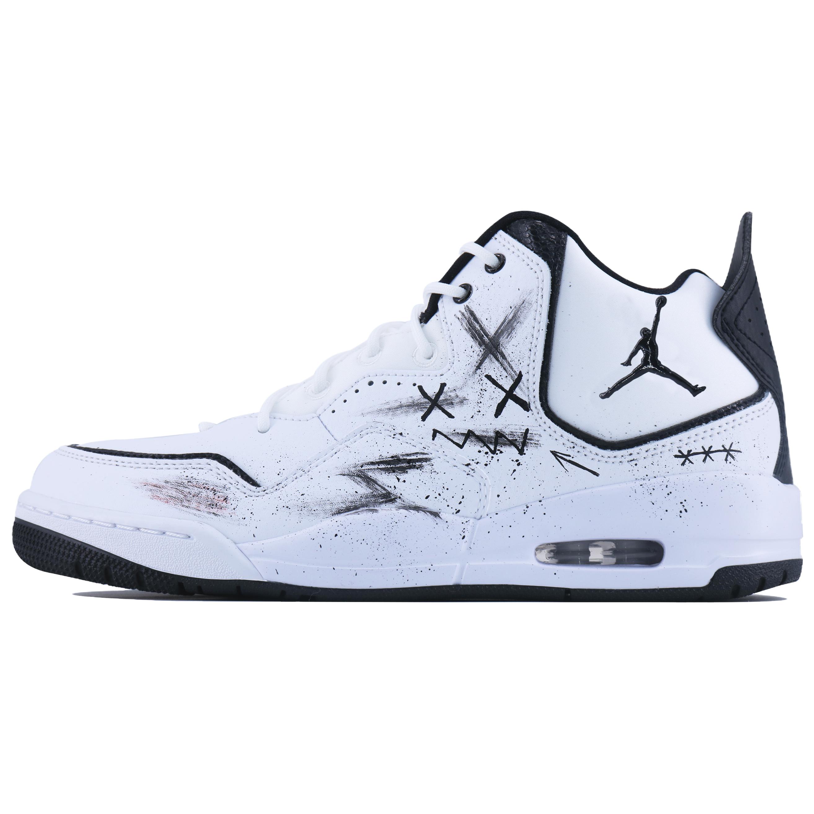 Jordan Кроссовки баскетбольные Courtside 23 Rhapsody Mid top мужские, устойчивые к истиранию, винтажные, бело-черные
Jordan Кроссовки баскетбольные Courtside 23 Rhapsody Mid top мужские, устойчивые к истиранию, винтажные, бело-черные