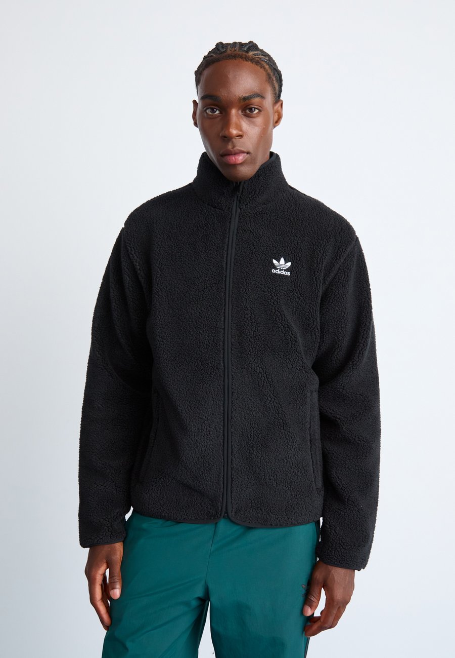 Флисовая куртка Adidas Originals ESSENTIALS, Black
Флисовая куртка Adidas Originals ESSENTIALS, Black