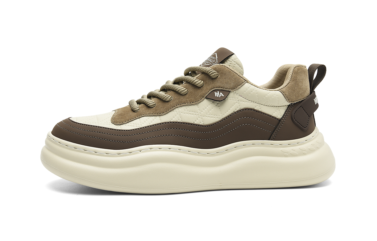 Повседневные кроссовки мужские низкие топ кхаки, черный HLA
Повседневные кроссовки мужские низкие топ кхаки, черный HLA